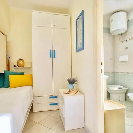 Aparthotel Baia De Bahas - In Marinella Just 200 Mt From The Sea