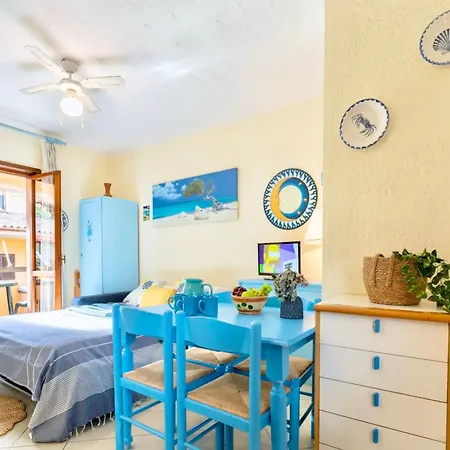 Baia De Bahas - In Marinella Just 200 Mt From The Sea 3*