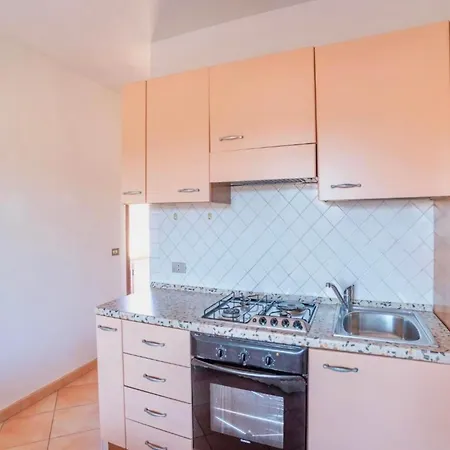 Aparthotel Baia De Bahas - In Marinella Just 200 Mt From The Sea