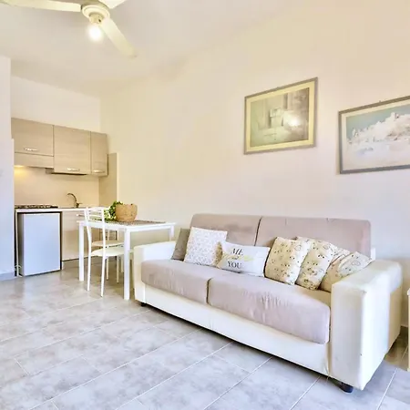 Baia De Bahas - In Marinella Just 200 Mt From The Sea 3* Golfo Aranci
